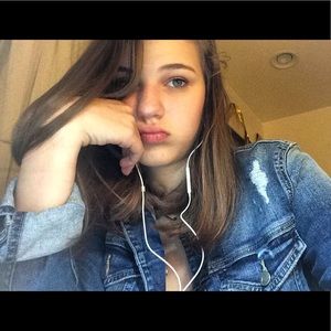 Meet your Posher, Ashley